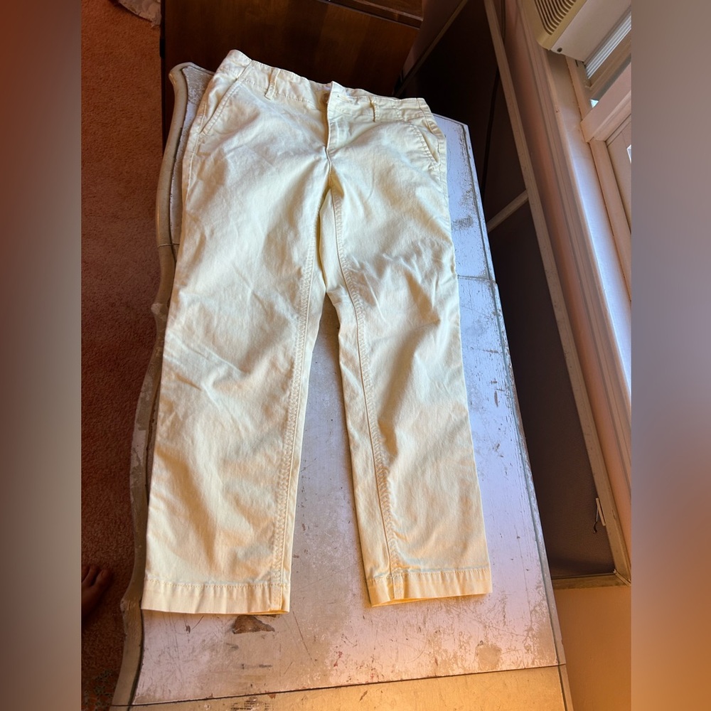 Ann Taylor Loft Butter Yellow Pedal Pushers